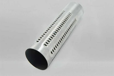 tubo perforado de aluminio