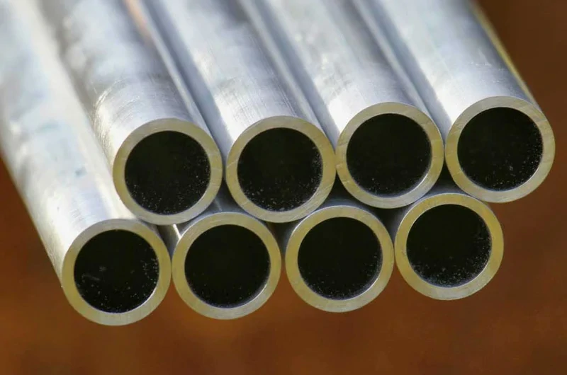 6026 Tubos de aluminio fácilmente mecanizables